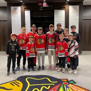 T1D Superstar Max Domi gives Type 1 Timers a postgame tour of the Hawks locker room